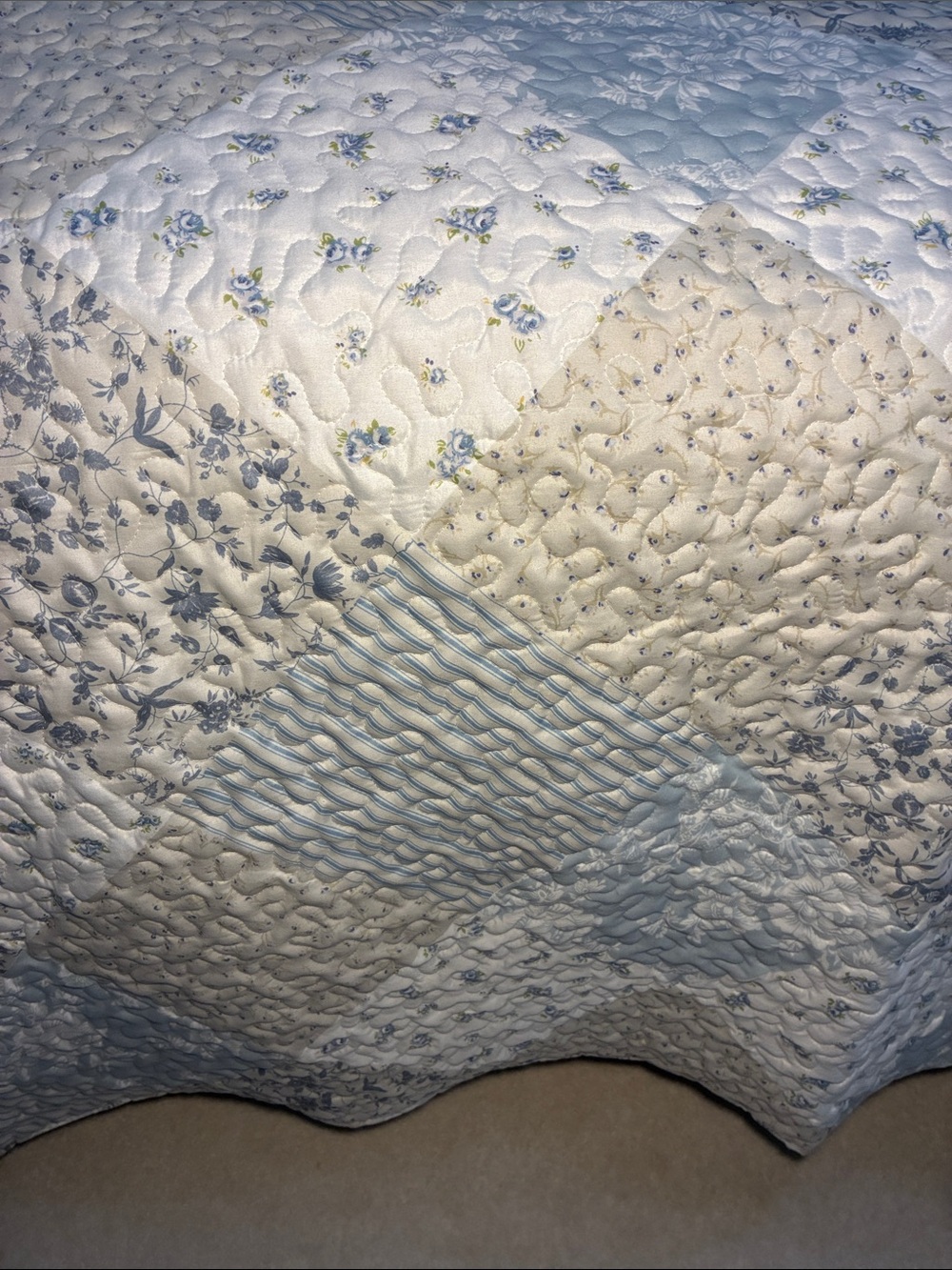 Classic Patchwork Quilted Bedspread in Soft Blue and Cream - Picture 5 of 13